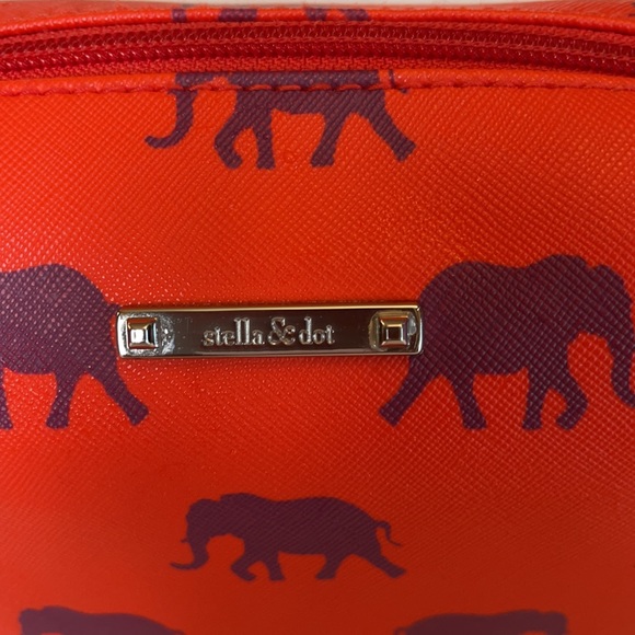 STELLA & DOT Elephant Pouf in Poppy Red - Picture 3 of 11